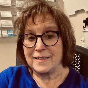 Meet your Posher, Valerie